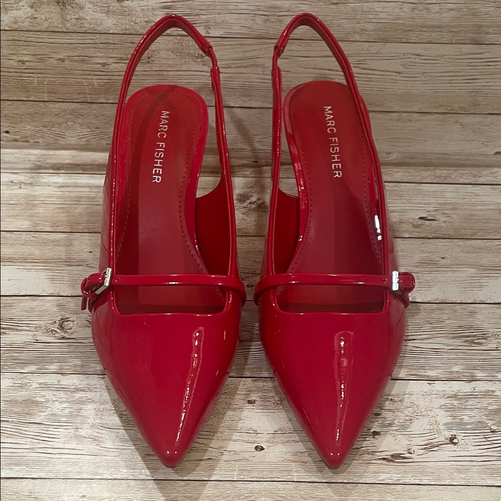 Marc Fisher Red Patent Slingback Kitten Heels Pointed Toe Pumps Size 6.5 NWT